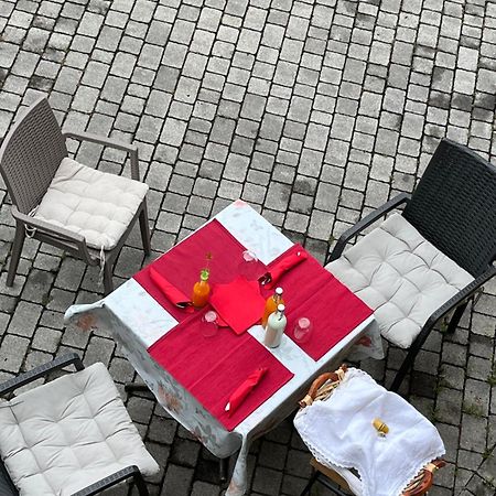 B&B Il Portico del Conte Bosisio Parini Esterno foto