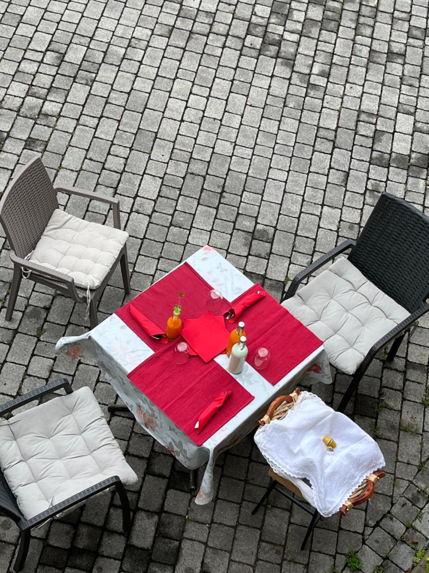 B&B Il Portico del Conte Bosisio Parini Esterno foto