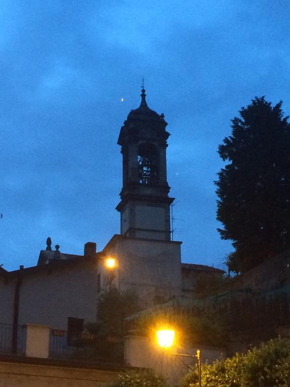 B&B Il Portico del Conte Bosisio Parini Esterno foto